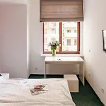Orange Hotel