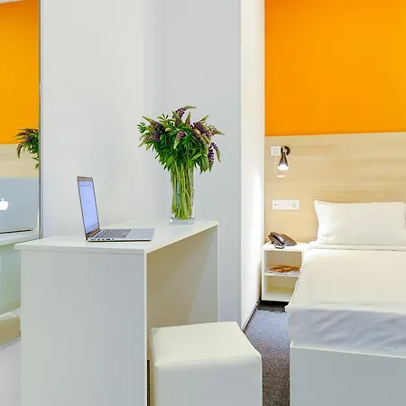 Orange Hotel Odessa