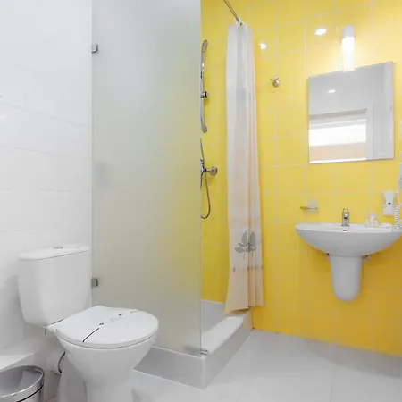 Orange 3*