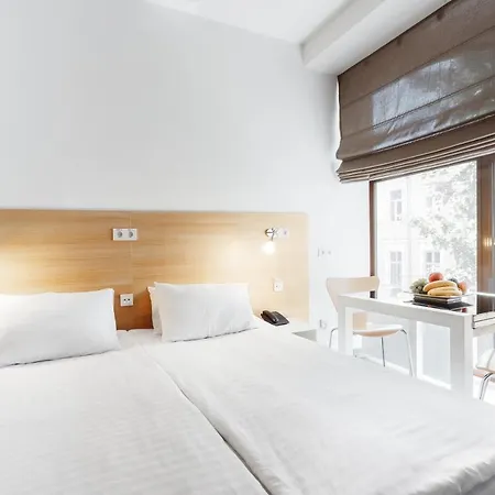 Hotel Orange 3*