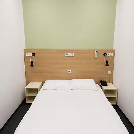 Orange Hotel Odessa