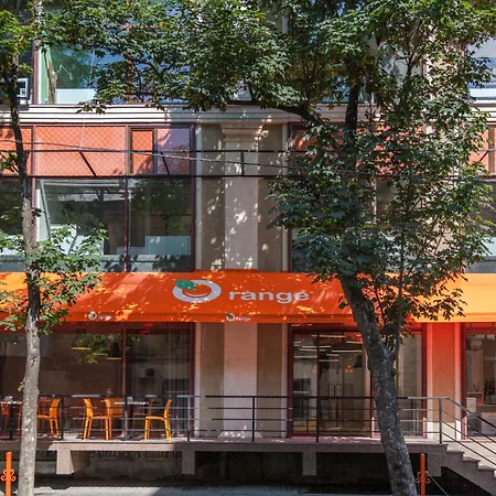 Orange Hotel 3*