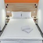 Orange ホテル