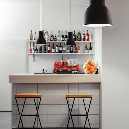 Orange Ξενοδοχείο 3*